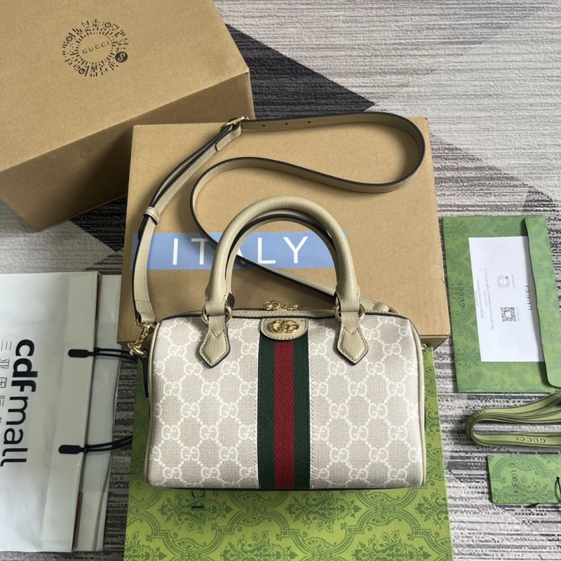 G*u*i speedy bags